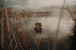            Lake		