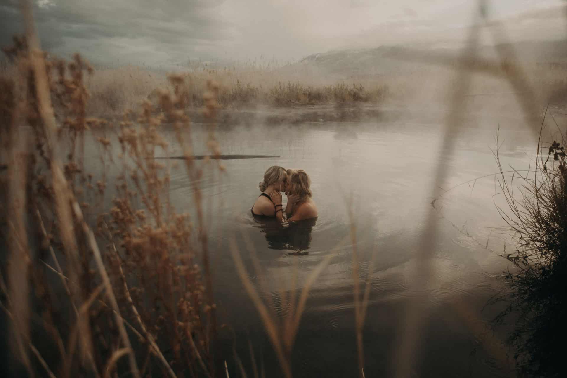             Lake		
